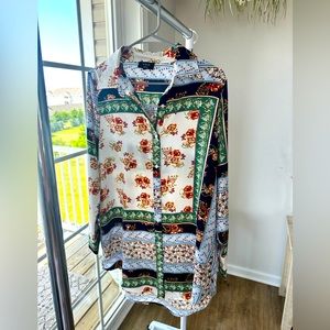 Shirt dress, multicolored, long sleeved, button up, size small